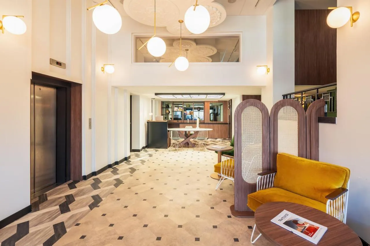 Le Splendid Hotel Lac D'Annecy - Handwritten Collection