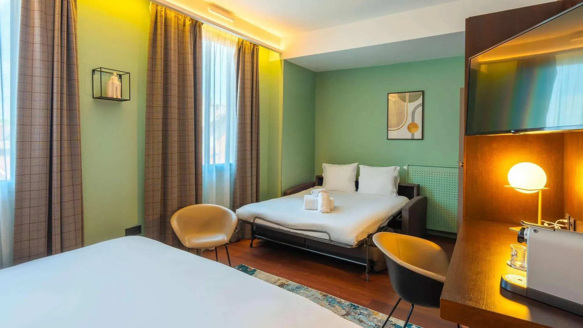 Le Splendid Hotel Lac D'Annecy - Handwritten Collection