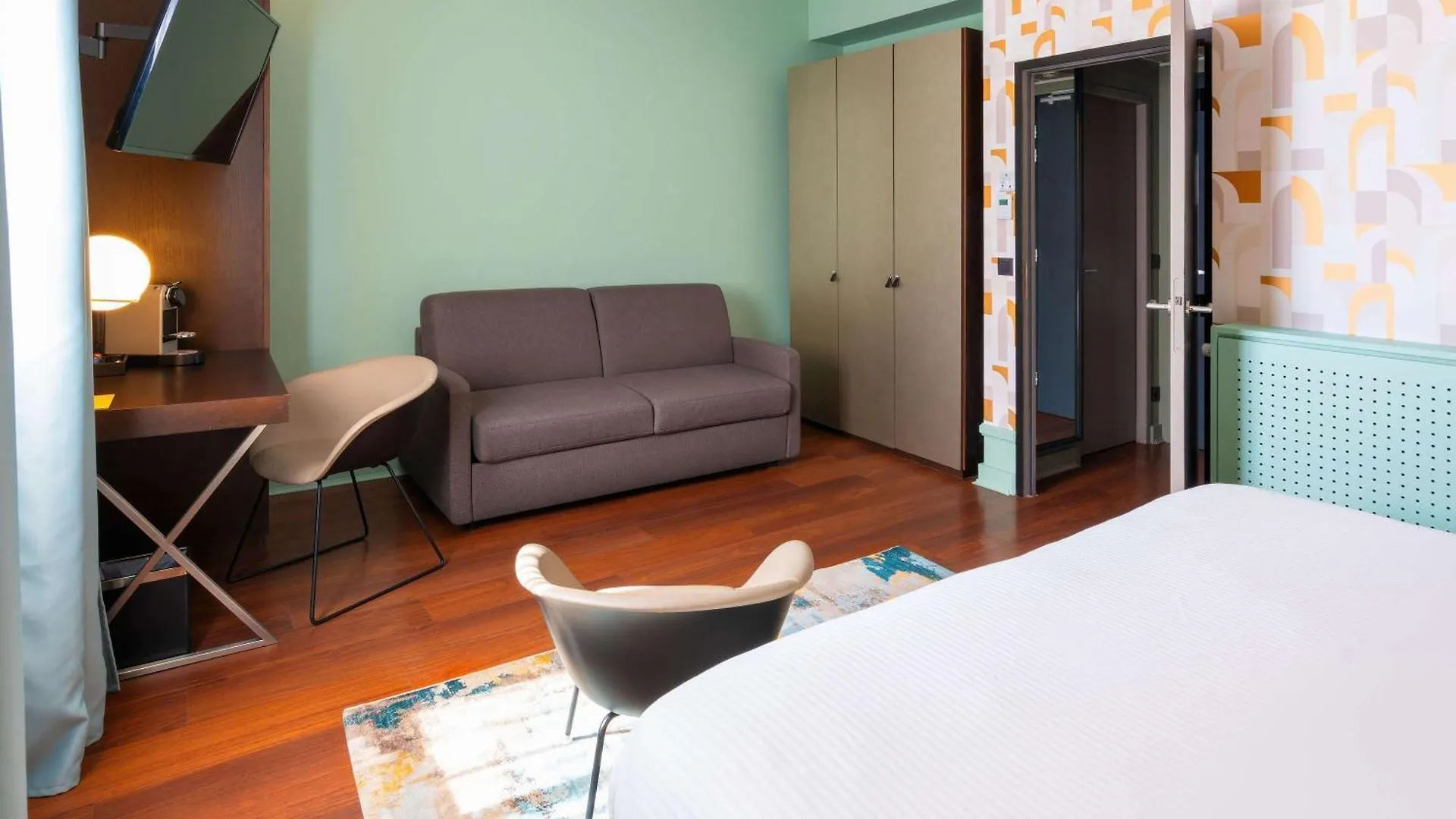 Le Splendid Hotel Lac D'Annecy - Handwritten Collection