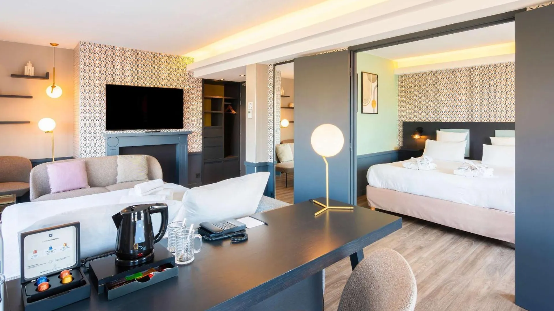 Le Splendid Hotel Lac D'Annecy - Handwritten Collection 4*, Annecy